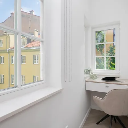 Bright I Etmonu St I Easy Check In I Cohost Lägenhet *