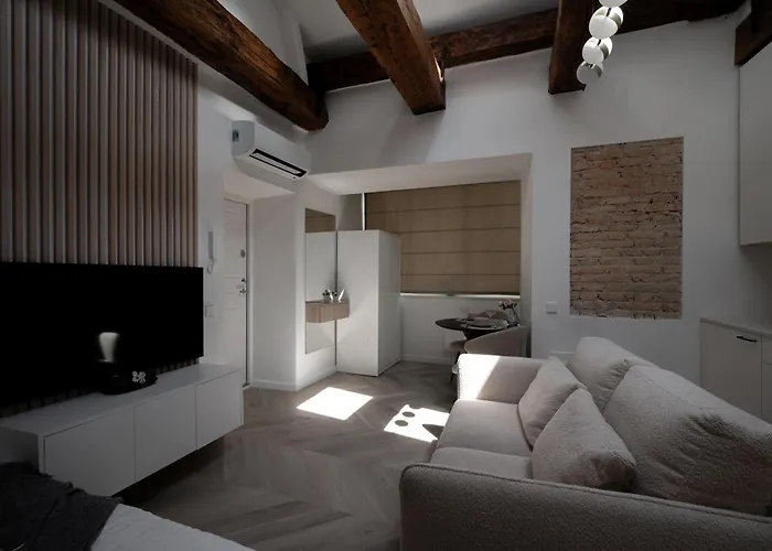 Bright I Etmonu St I Easy Check In I Cohost Apartament *