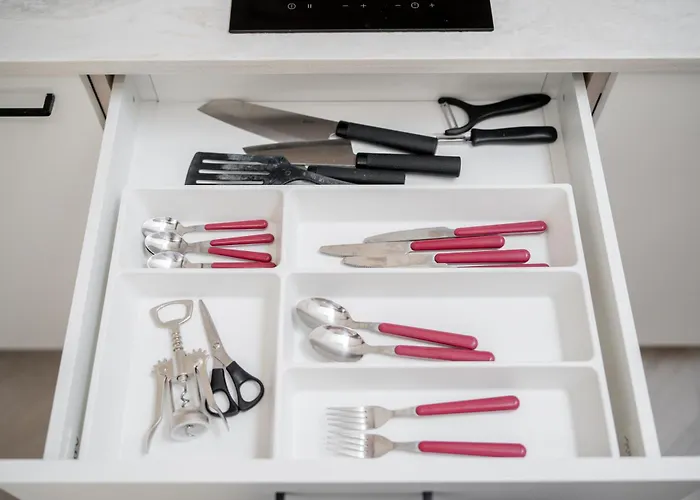 Bright I Etmonu St I Easy Check In I Cohost Вильнюс