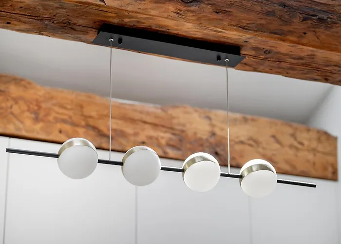 Bright I Etmonu St I Easy Check In I Cohost Wilno