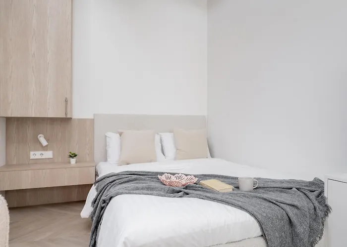 Bright I Etmonu St I Easy Check In I Cohost Apartament Wilno