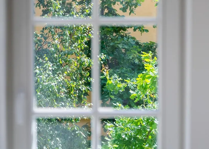 Bright I Etmonu St I Easy Check In I Cohost Apartament