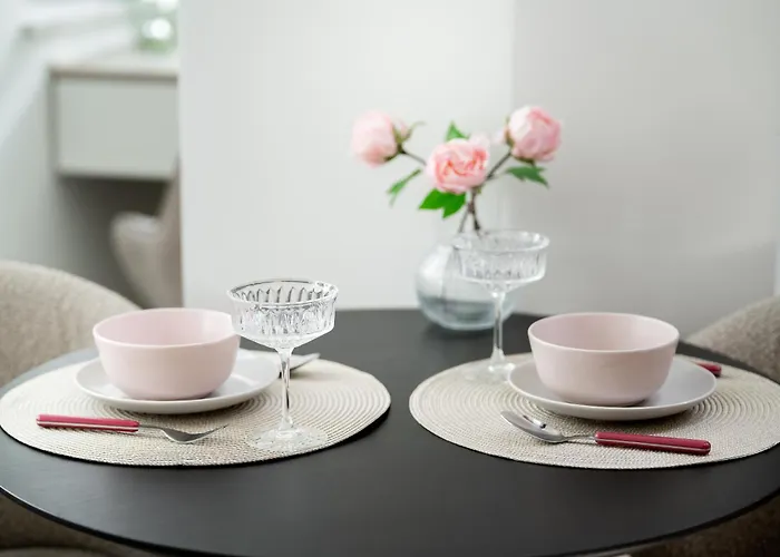 Bright I Etmonu St I Easy Check In I Cohost * Вильнюс