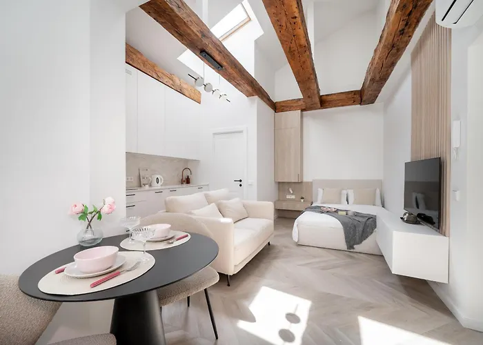 Apartman Bright I Etmonu St I Easy Check In I Cohost Vilnius